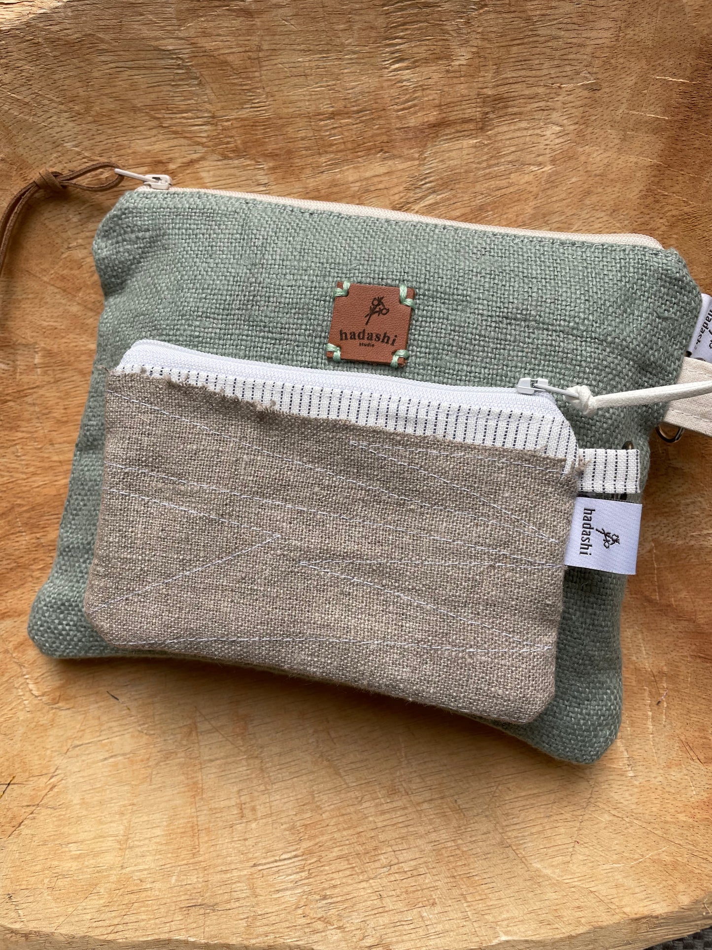 Pouch: green