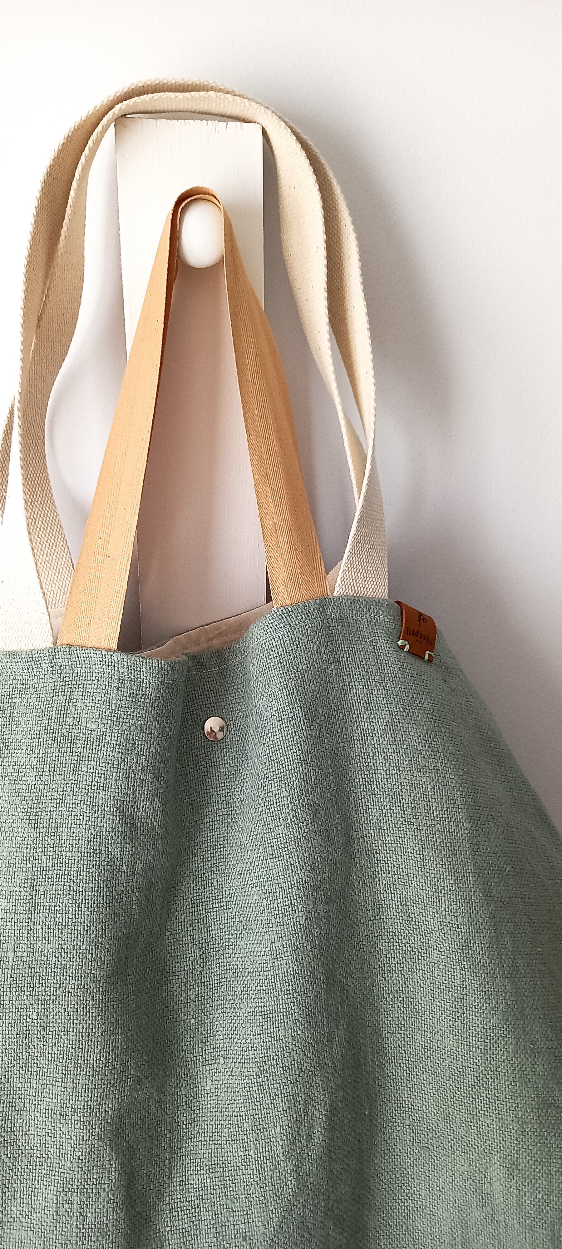 big beach bag in green linen 